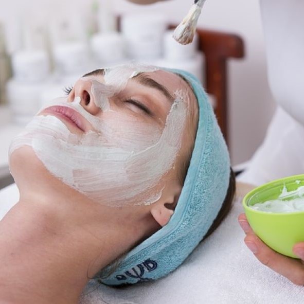 Protivráskové anti-aging ošetření pleti
